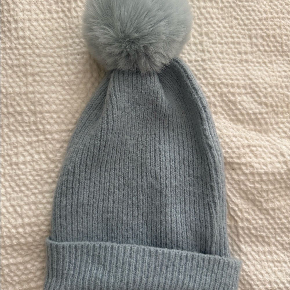 Pom-Pom Beanie